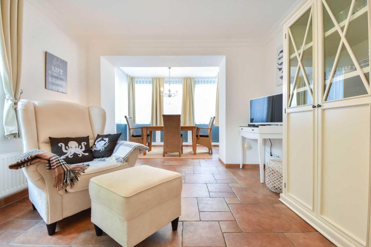 Villa Perkunos Wohnung 2 ゼーバート・ヘリングスドルフ エクステリア 写真